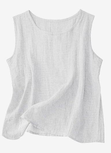 A white cotton tank top woman.s